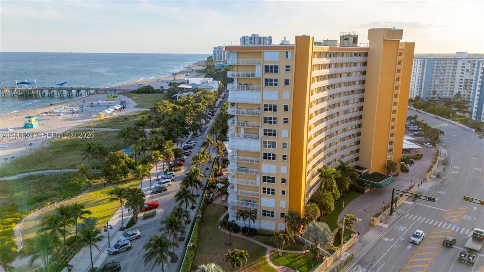 328 N Ocean Blvd 707 photo 3