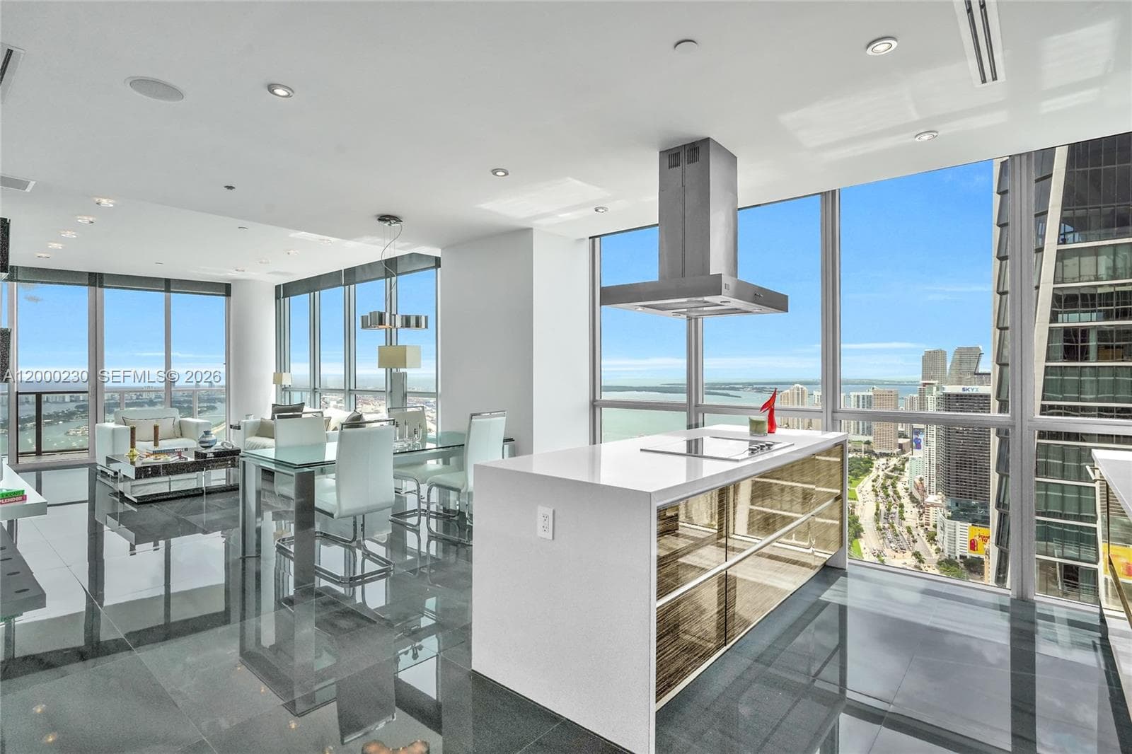 1100 Biscayne Blvd 6001 photo 6
