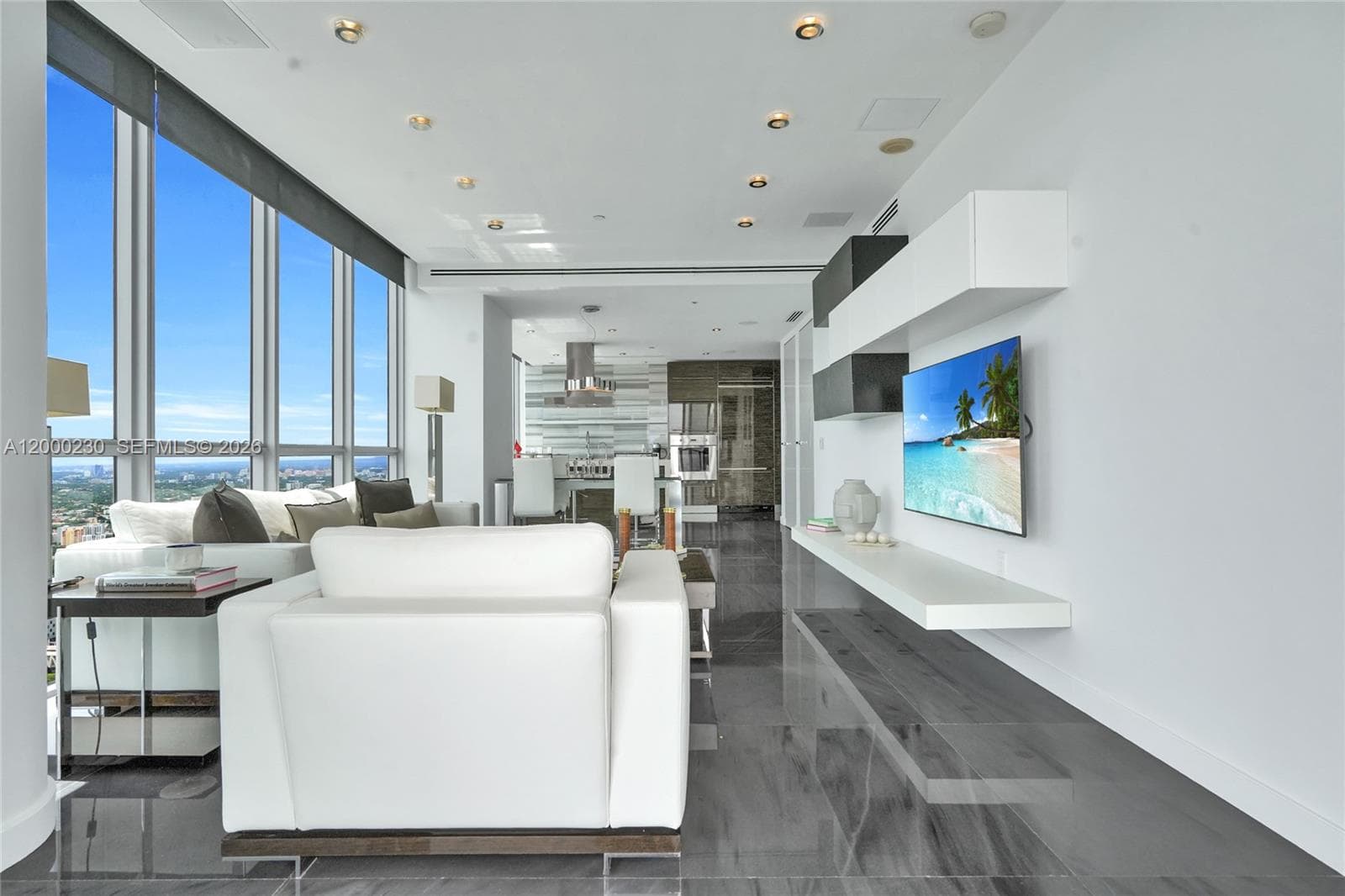 1100 Biscayne Blvd 6001 photo 16