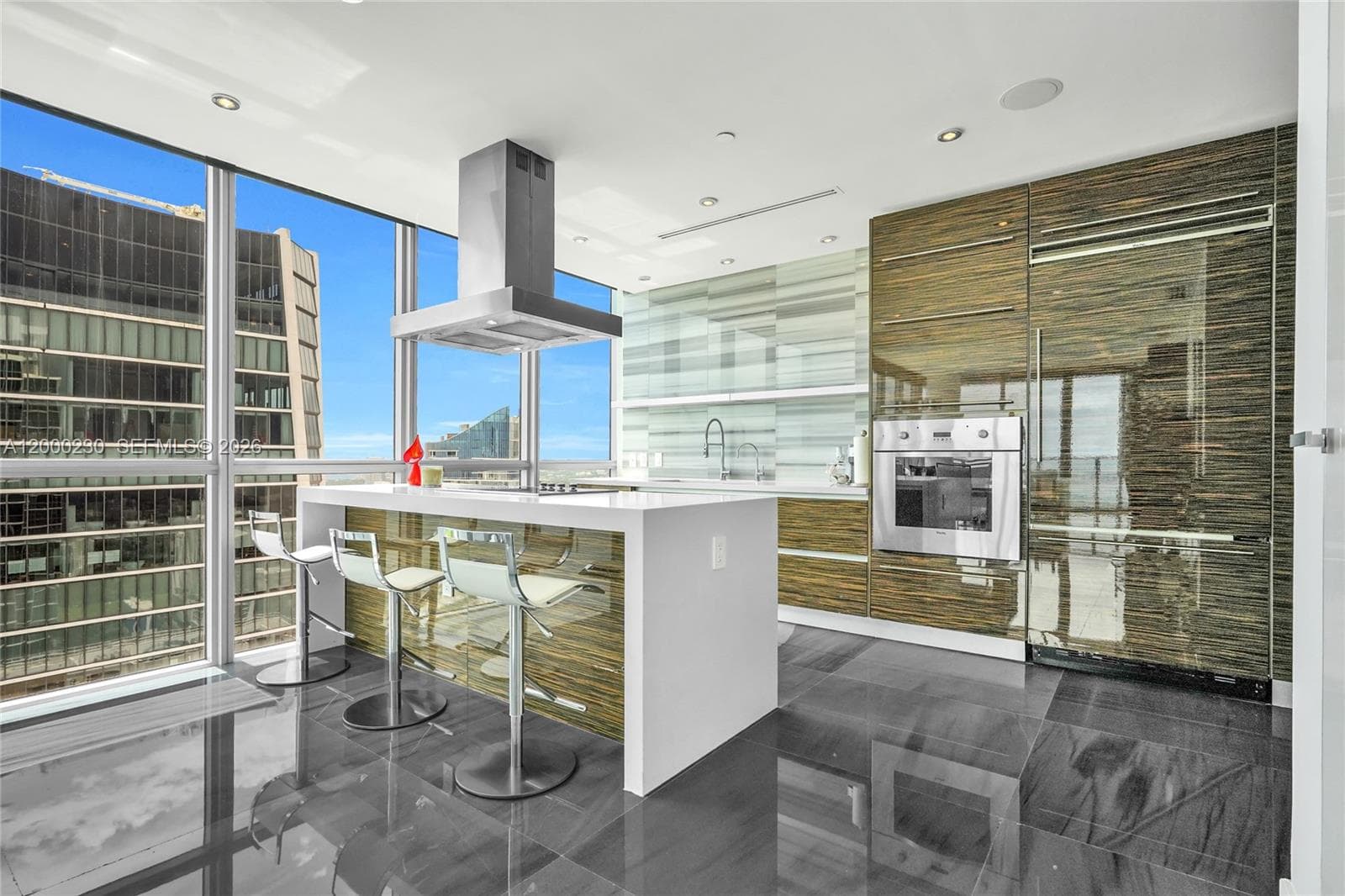 1100 Biscayne Blvd 6001 photo 7
