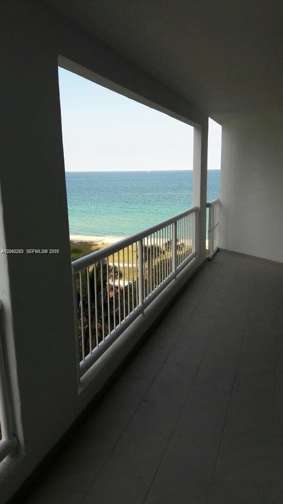 9341 Collins Ave 604 photo 2
