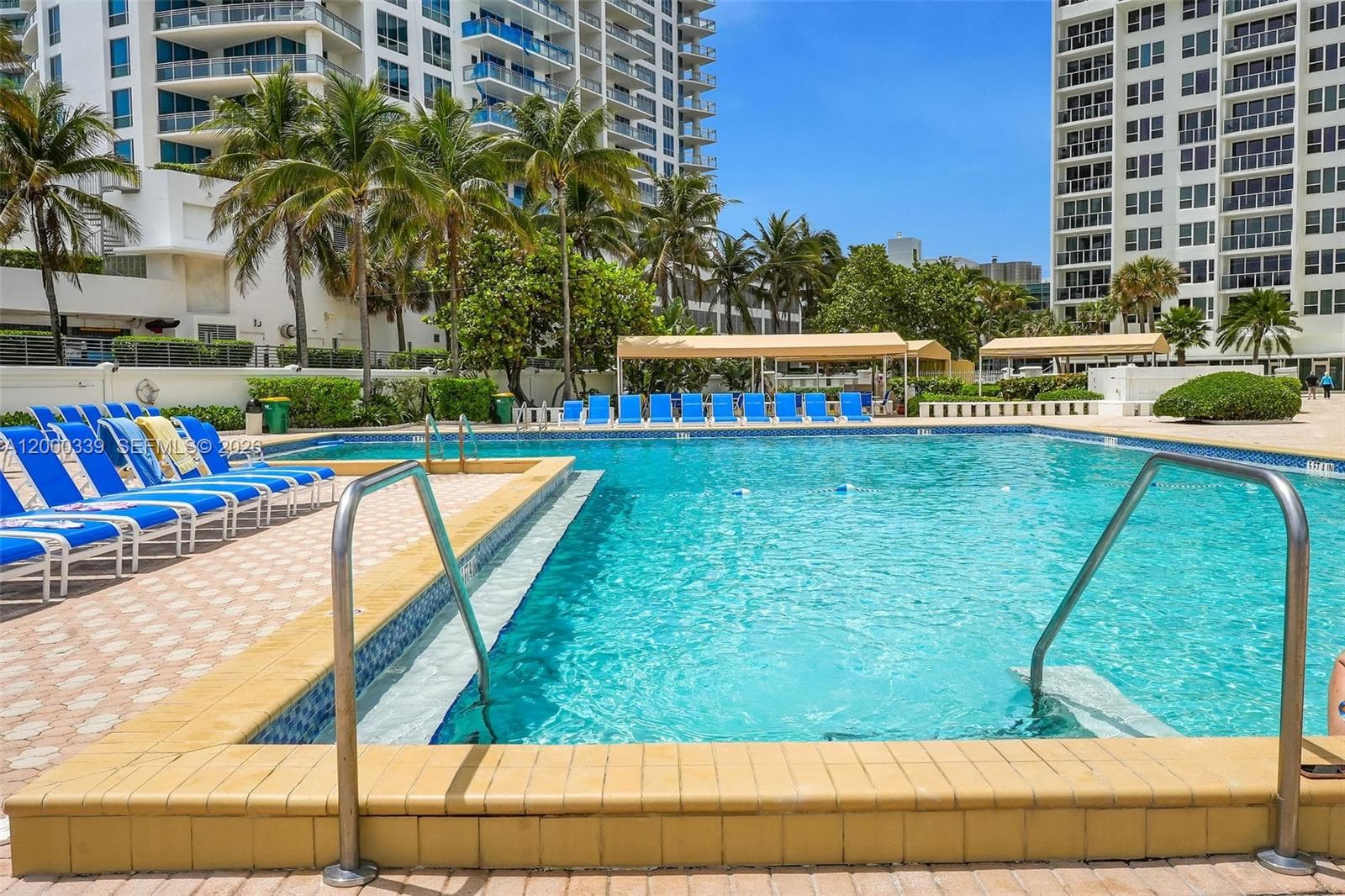 3505 S Ocean Dr 808 photo 24