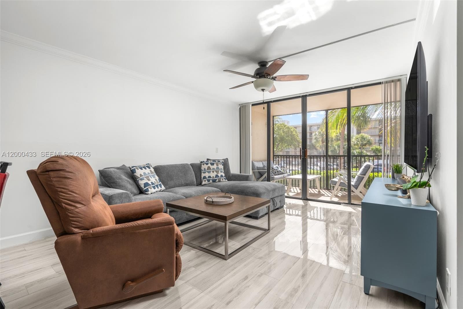 16 Royal Palm Way 205 photo 10