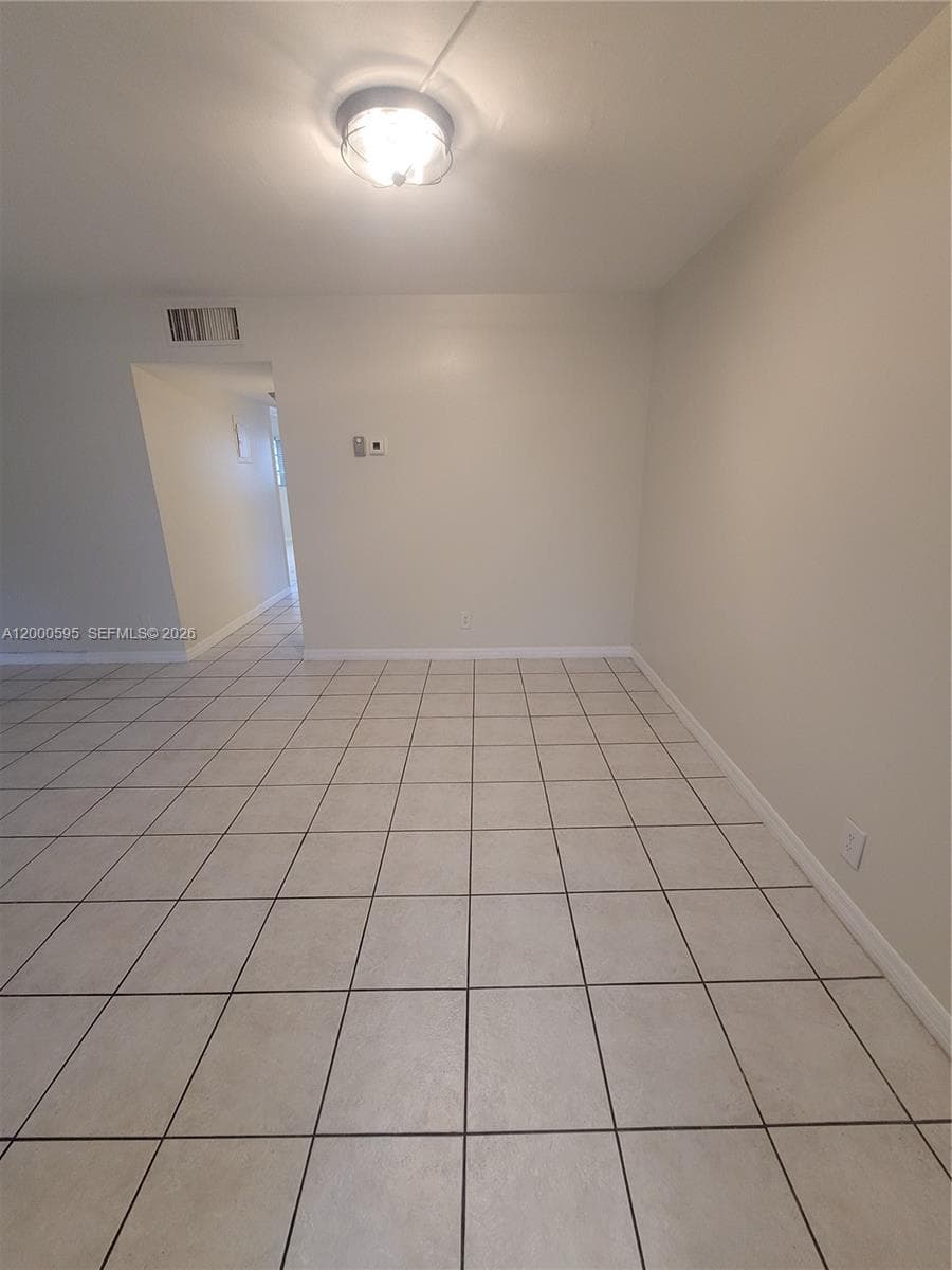 1340 NE 28th Ave 129 photo 3