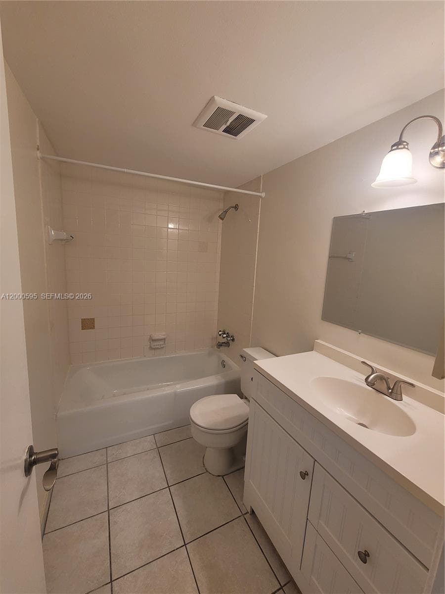 1340 NE 28th Ave 129 photo 14