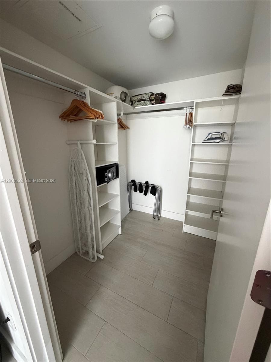 4010 Ocean Dr R804 photo 15