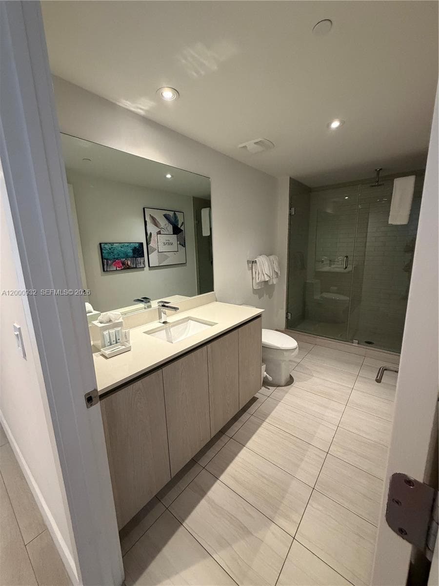 4010 Ocean Dr R804 photo 21
