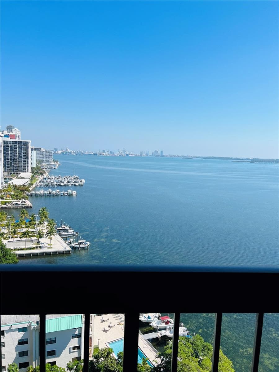 2333 Brickell Ave 1803 photo 16