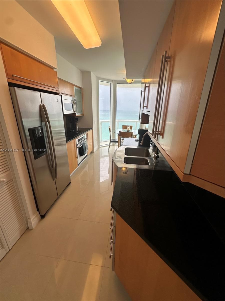 6365 Collins Ave 1703 photo 6