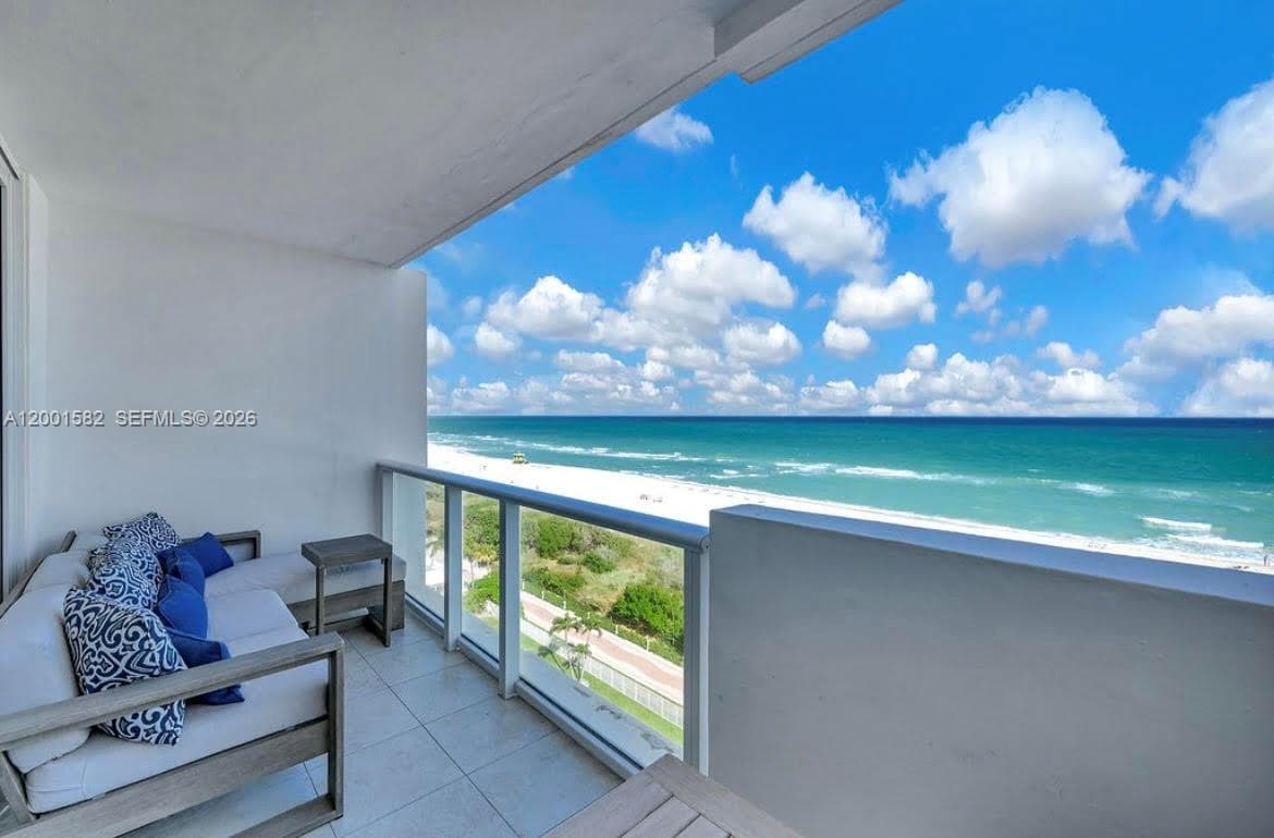 5601 Collins Ave 903 photo 14