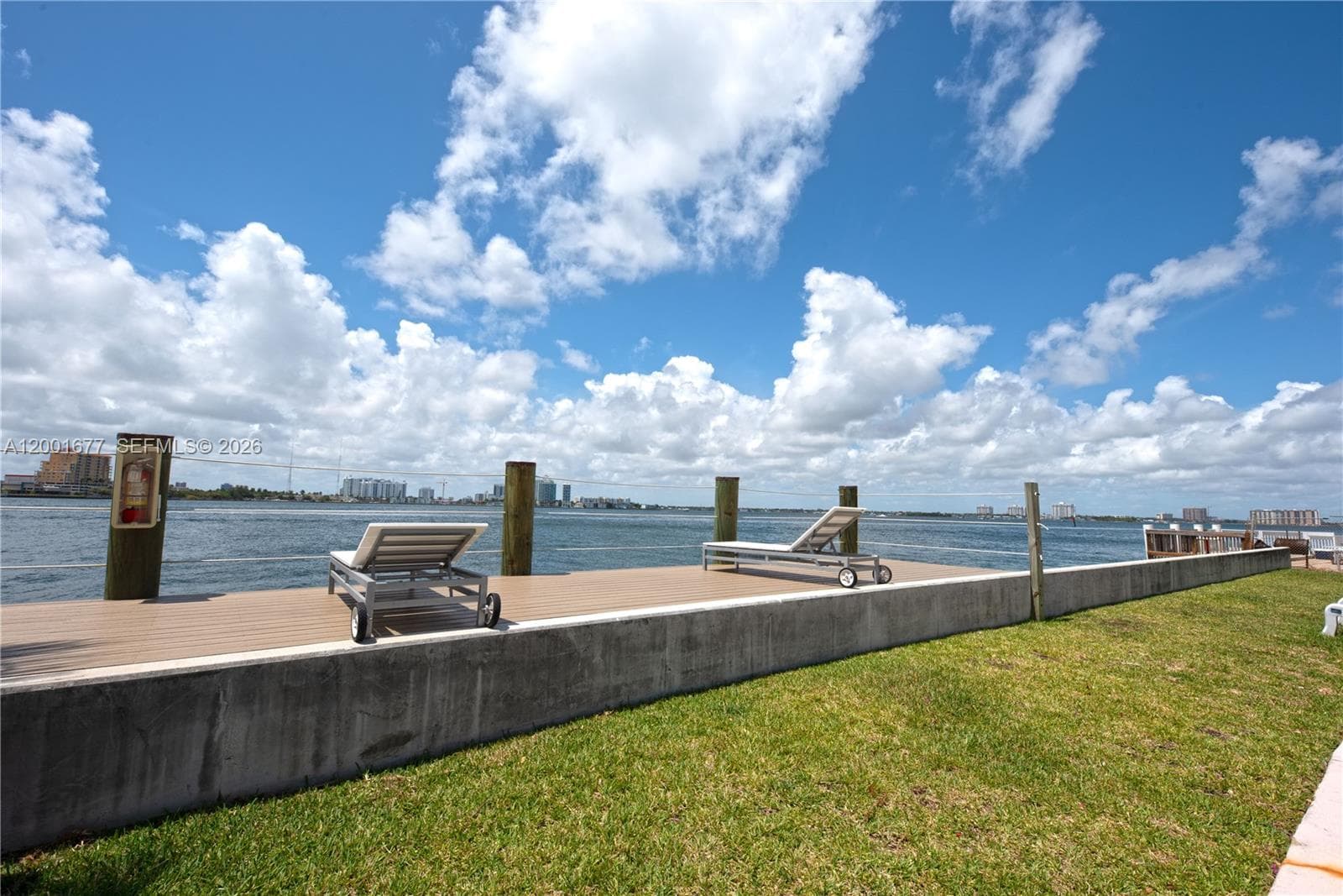 2250 Bay Dr 4 photo 16