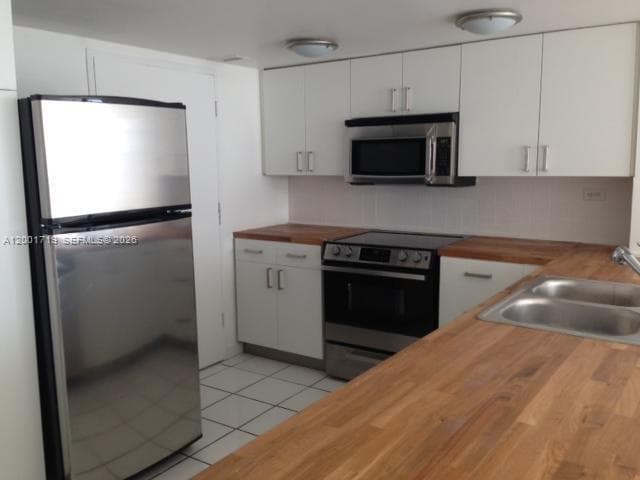 5555 Collins Ave 8S photo 3