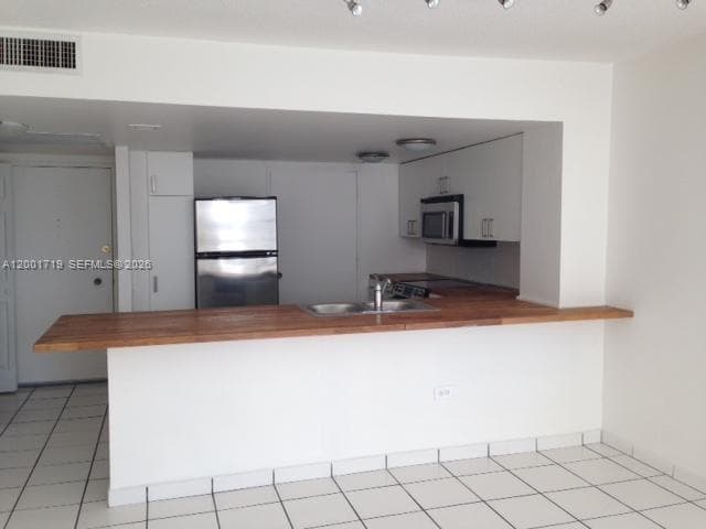 5555 Collins Ave 8S photo 4