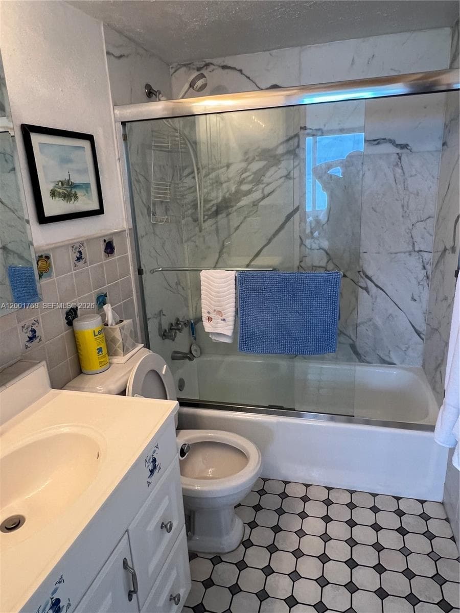 710 N Ocean Blvd 408 photo 6