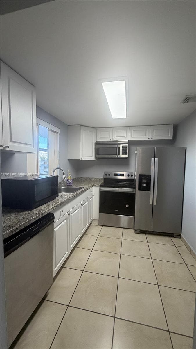 9375 Fontainebleau Blvd L304 photo 5