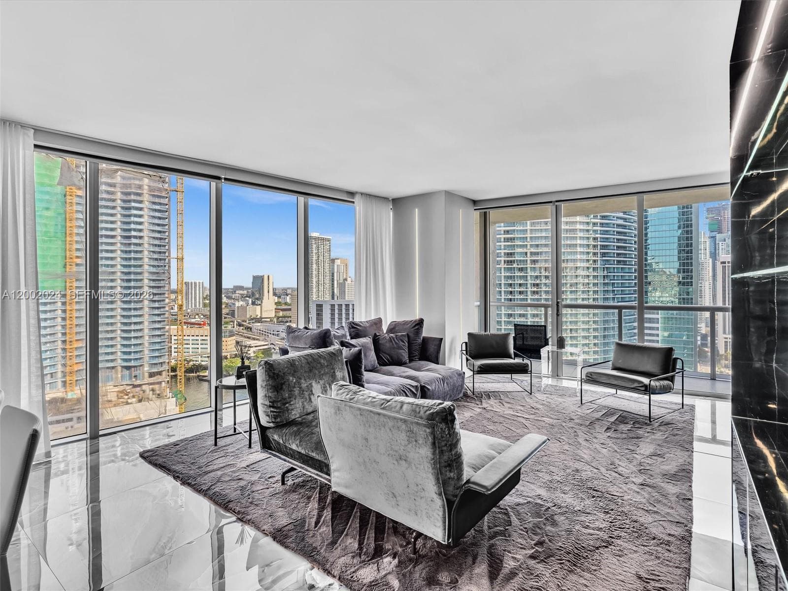 475 Brickell Ave 2715 photo 8