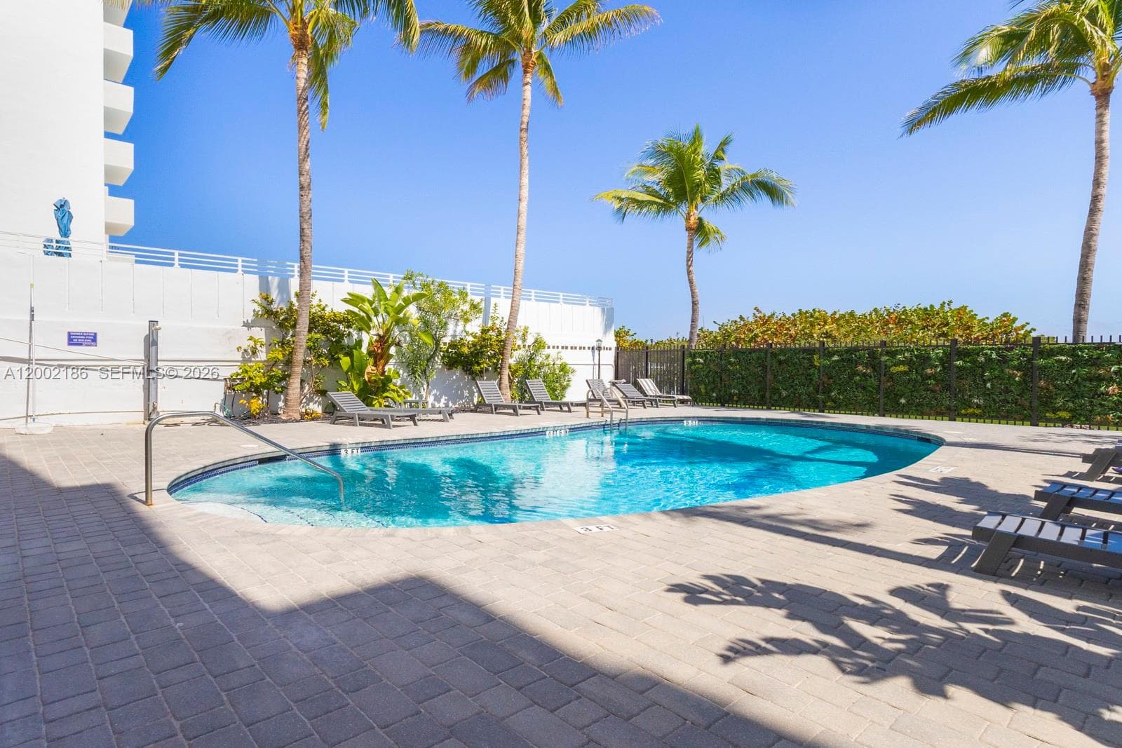 335 Ocean Dr 120 photo 1