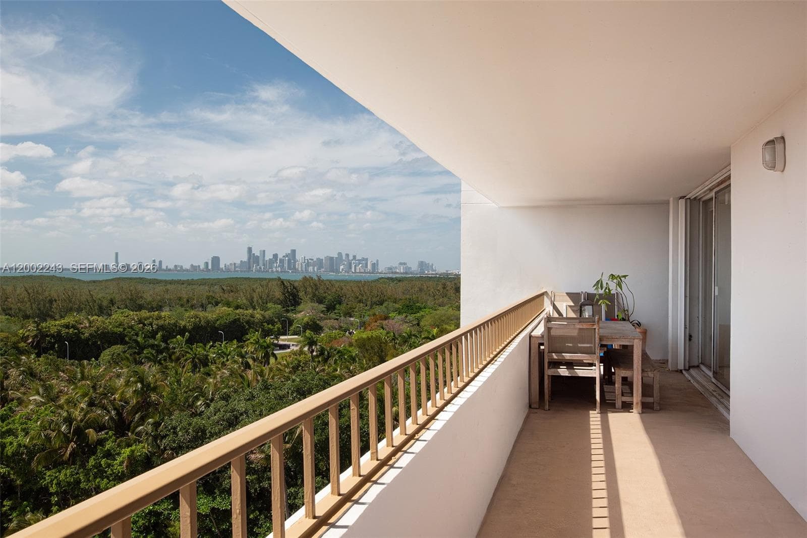 155 OCEAN LANE DR 1101 photo 1