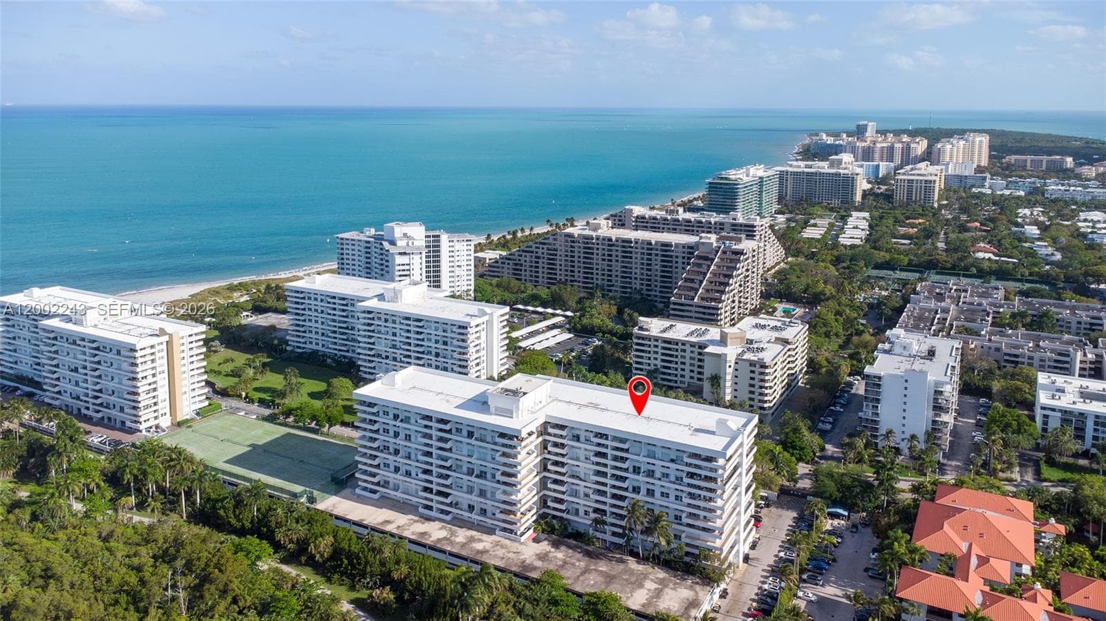 155 OCEAN LANE DR 1101 photo 4