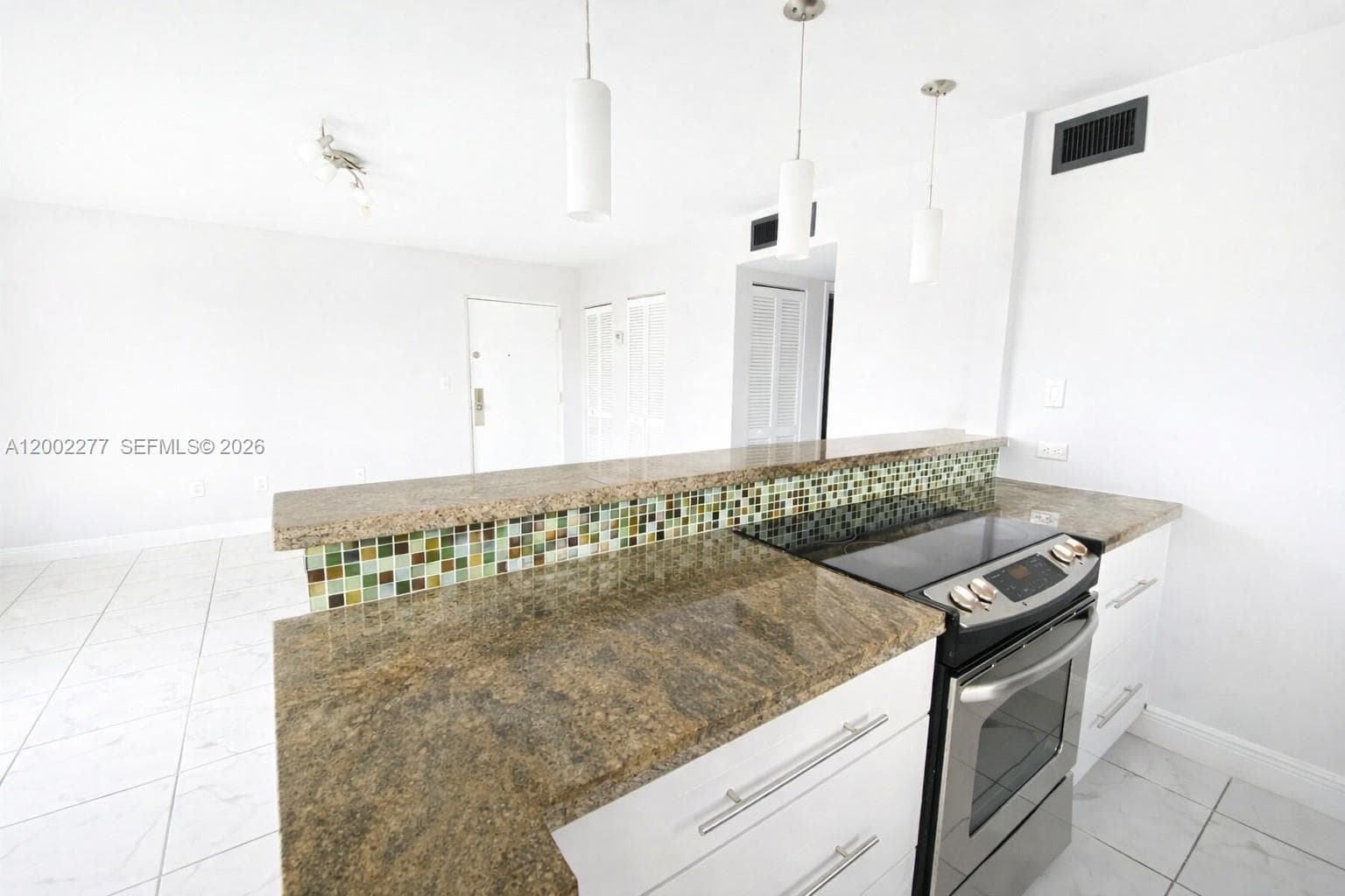 16508 NE 26th Ave 601 photo 9