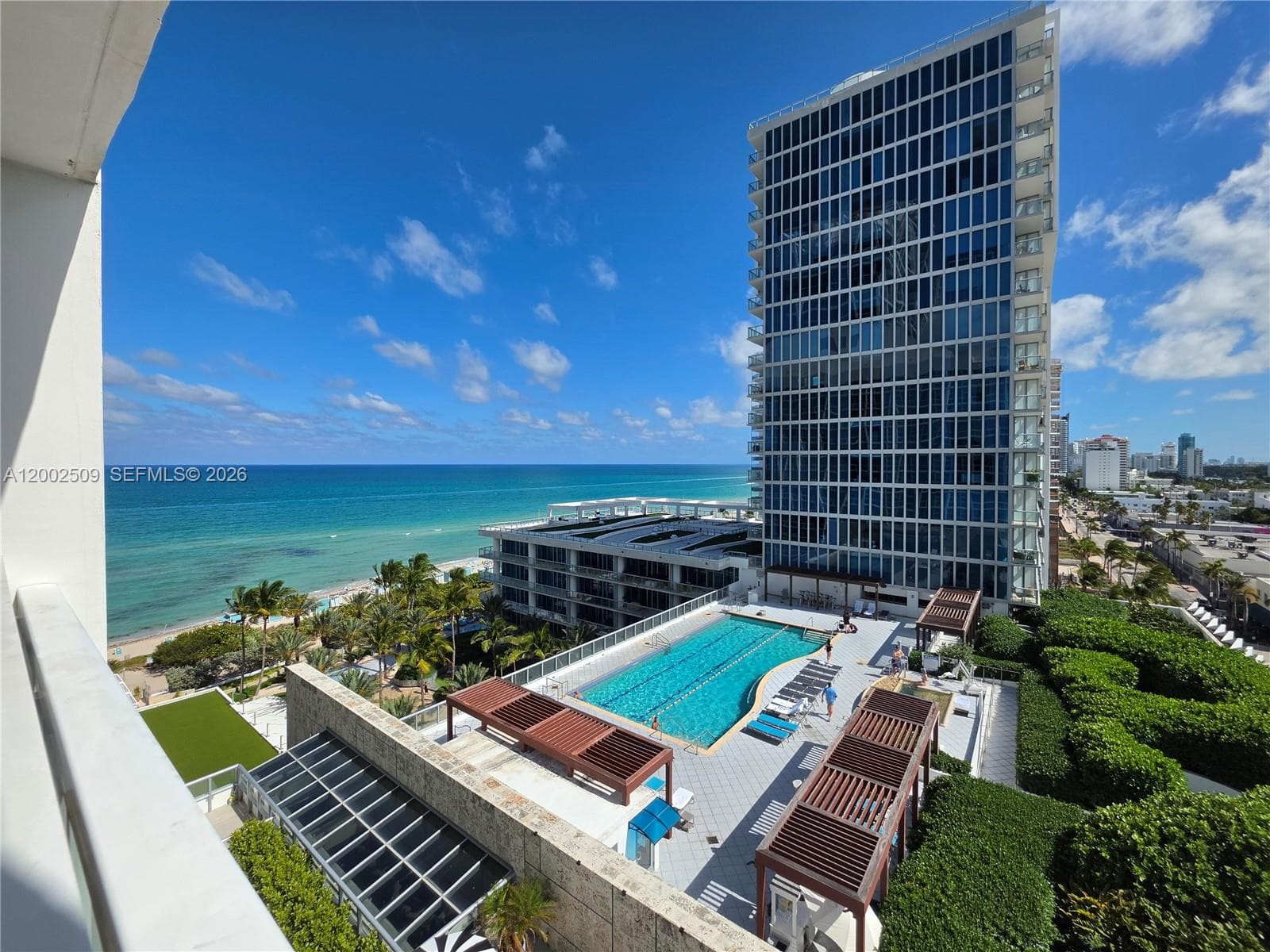 6801 Collins Ave 1014 Legal 1004 Door photo 1