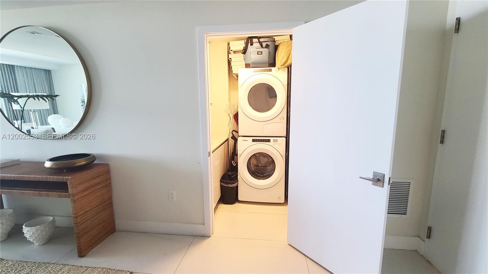 3100 Ocean Drive P1206 photo 17