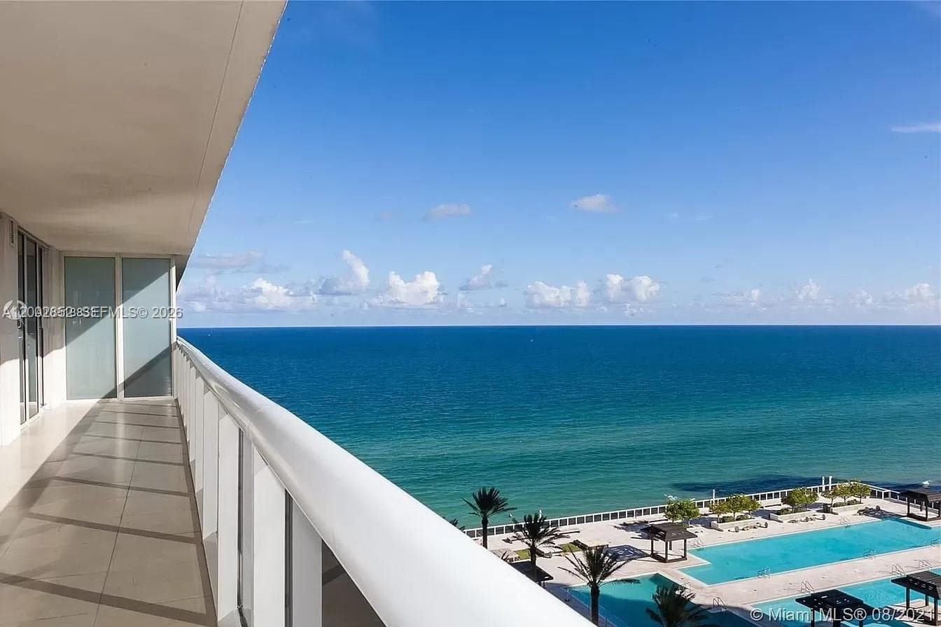 1830 S Ocean Dr 1606 photo 1