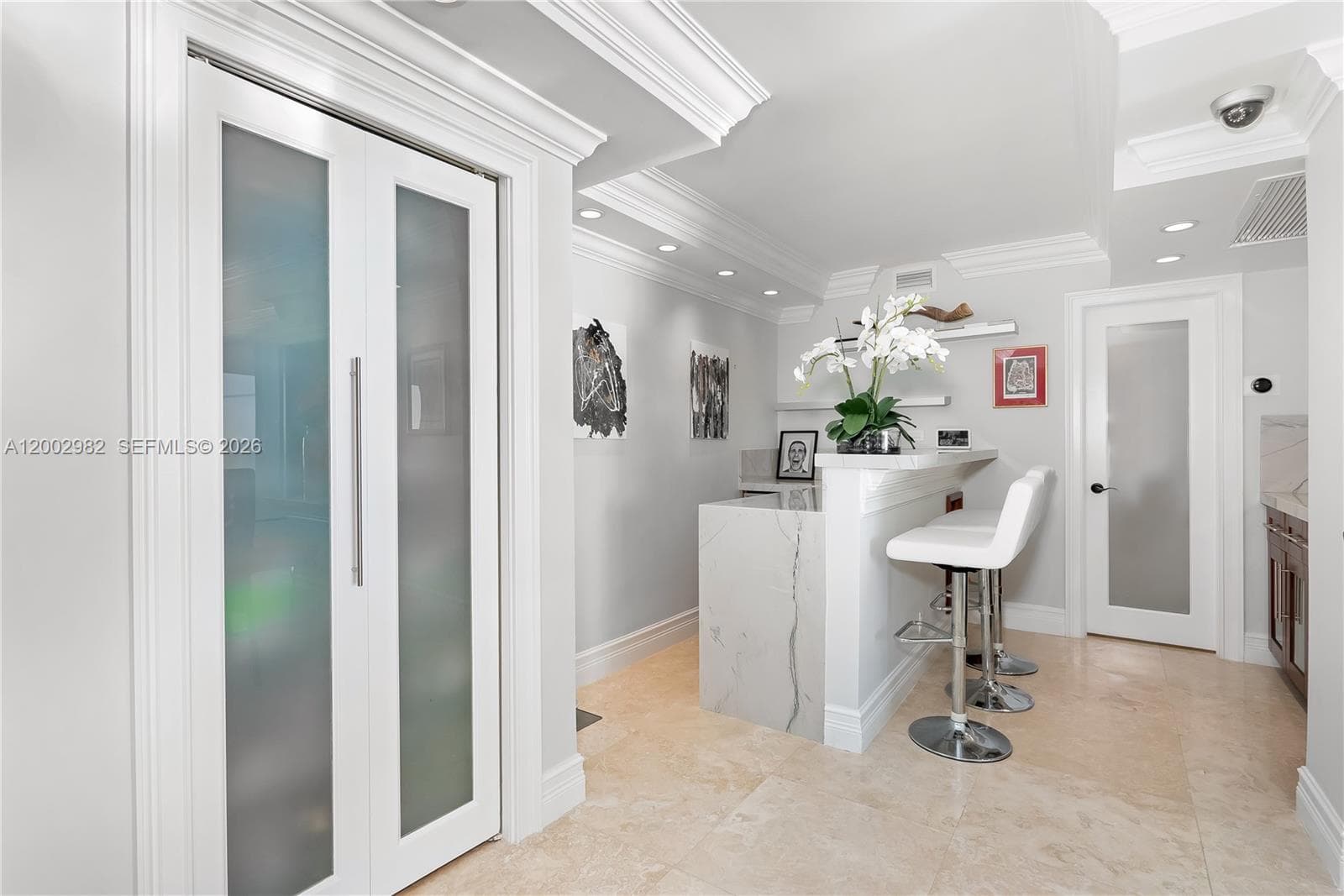 3140 S Ocean Dr (Avail 7/15-11/15 flex) 606 photo 13