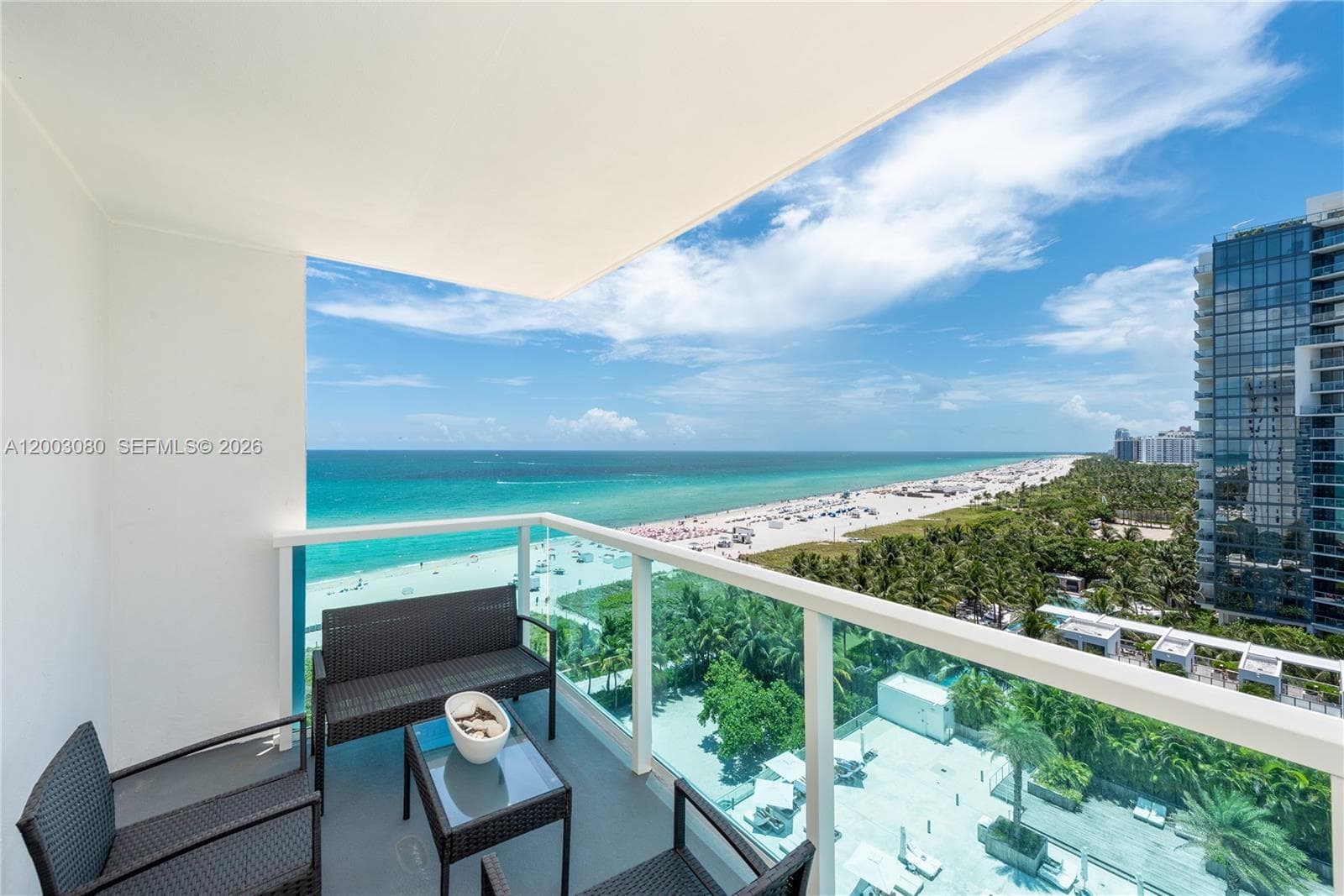 2301 Collins Ave 1009 photo 9
