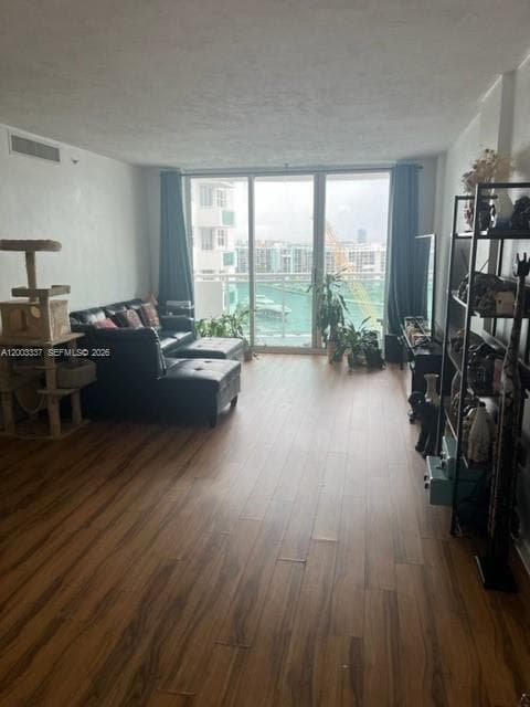 3001 S Ocean Dr 1437 photo 16