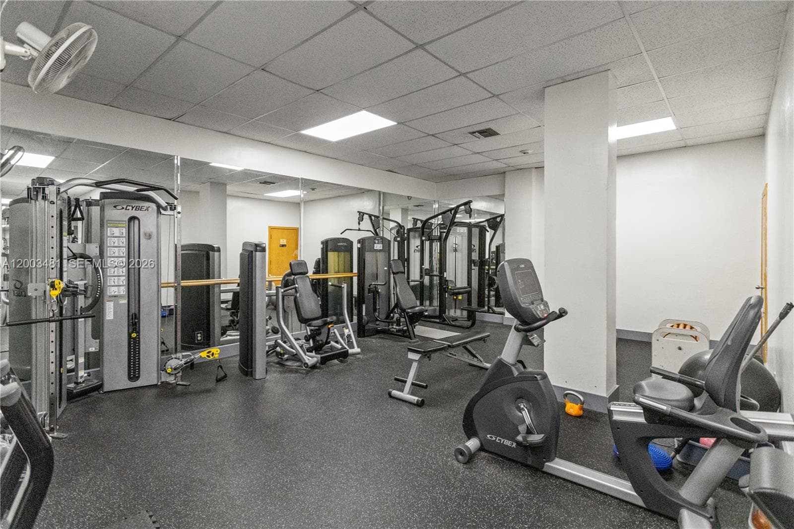 3800 S Ocean Dr 802 photo 22