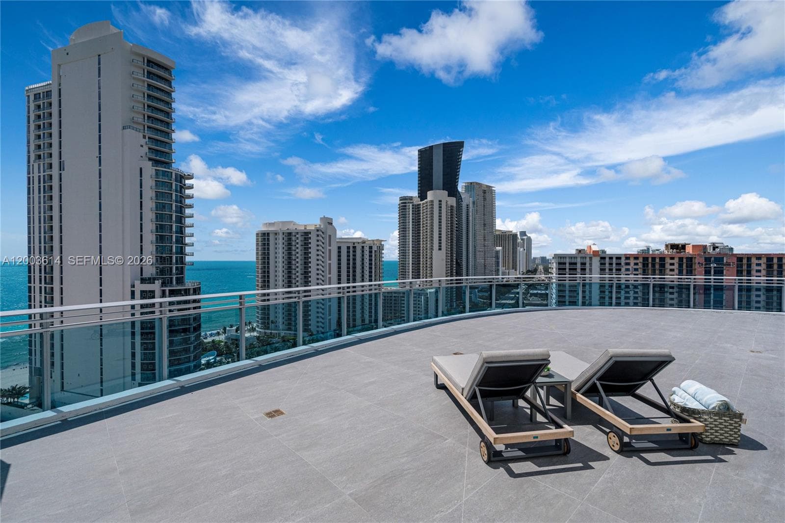 17550 Collins Ave PH1 photo 3