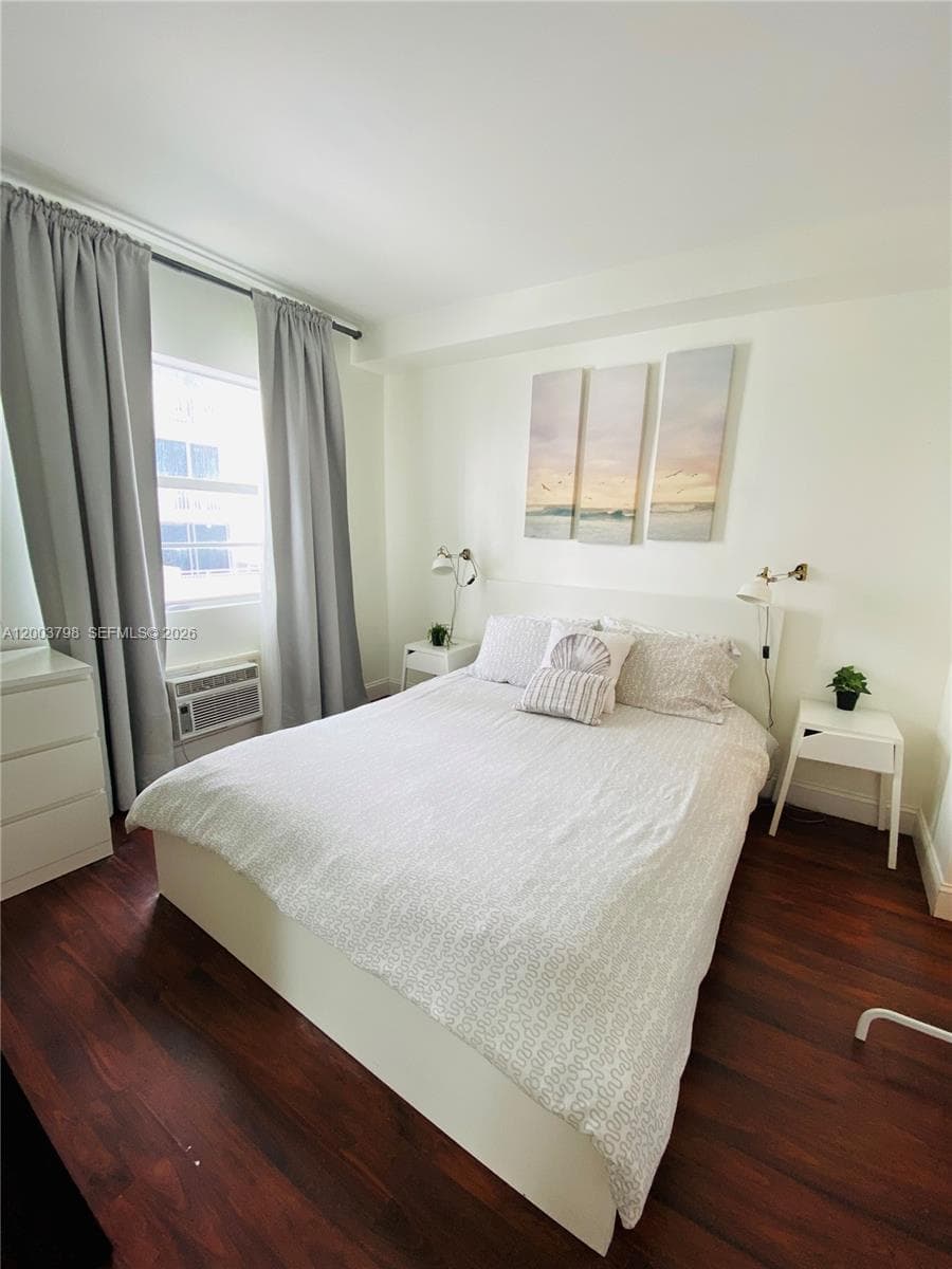 335 Ocean Dr 228 photo 8