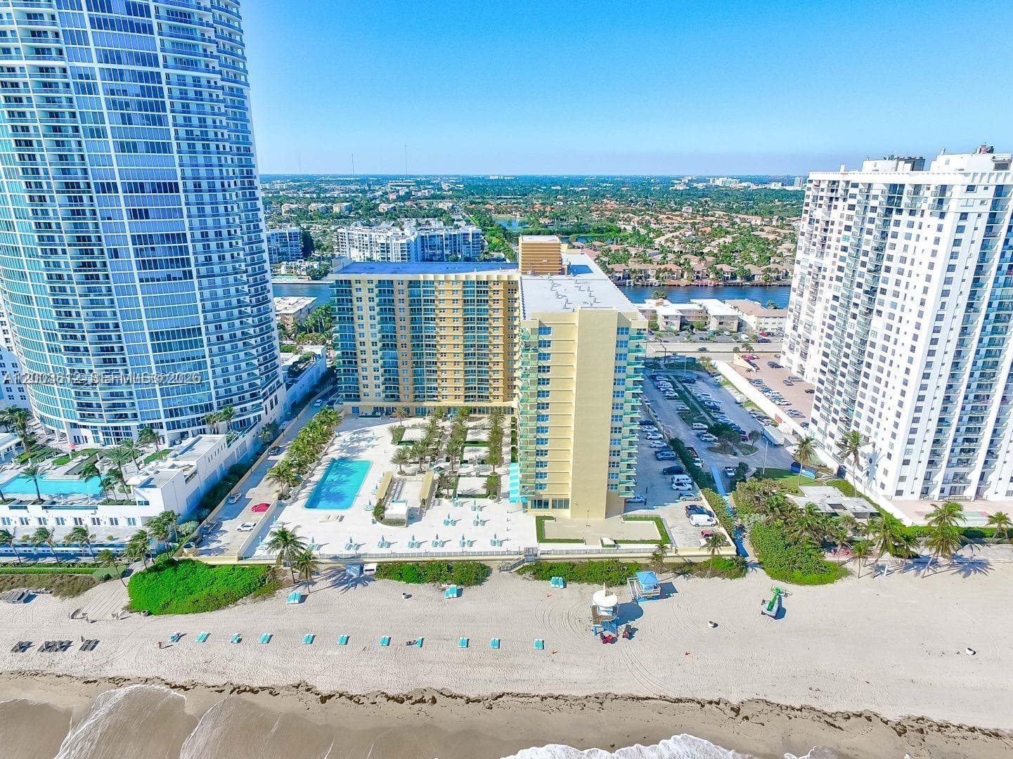 2501 Ocean Dr 833 photo 24