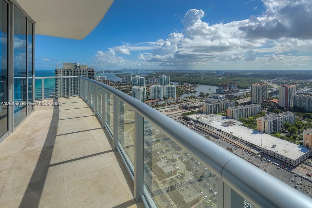 17001 Collins Ave 4301 photo 20