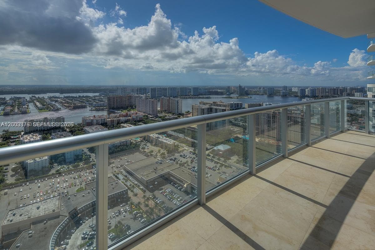 17001 Collins Ave 4301 photo 19