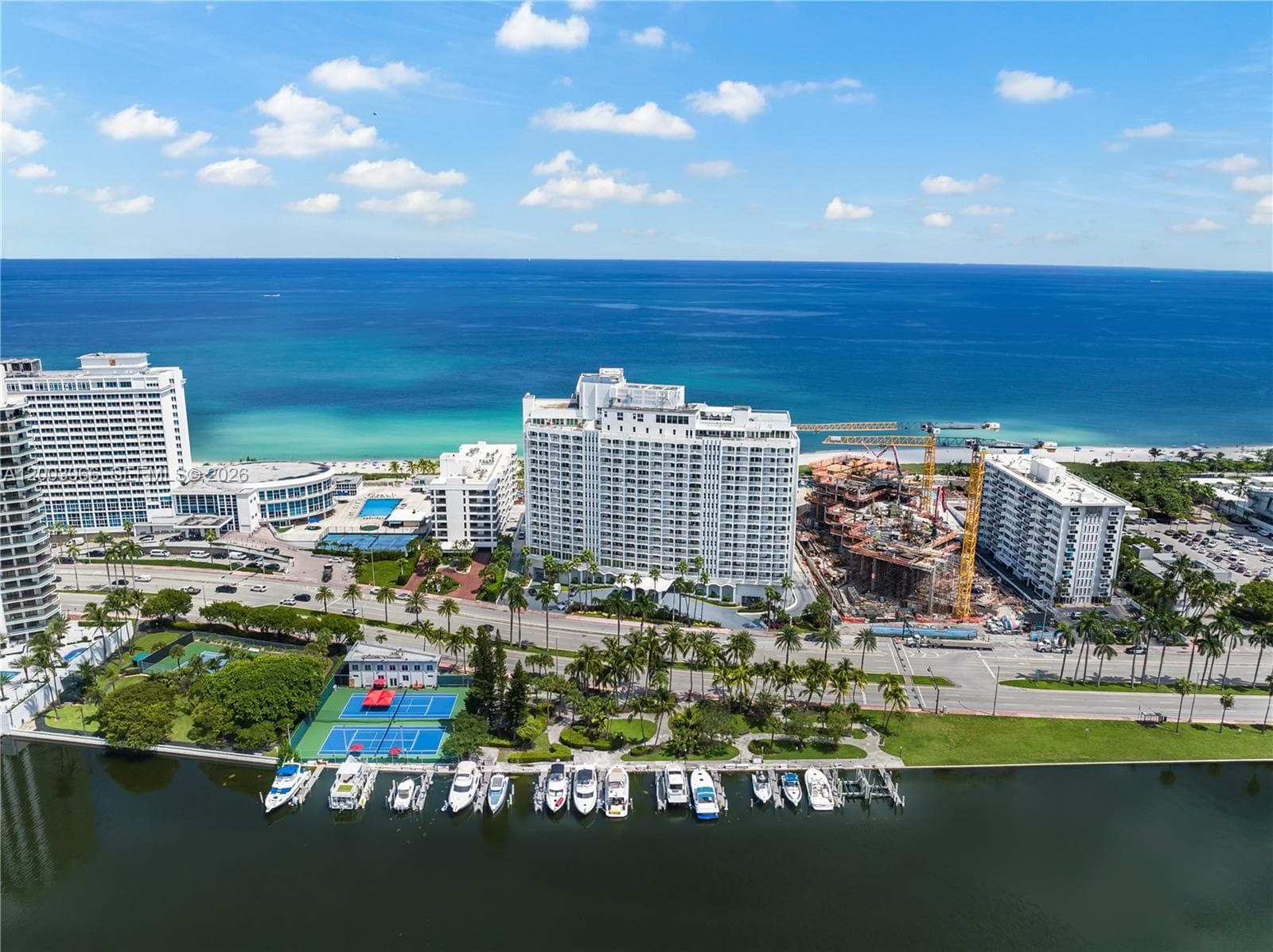 5401 Collins Ave 611 photo 1