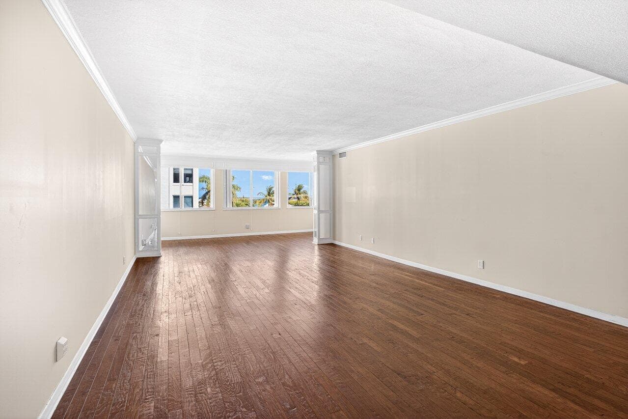 2000 S Ocean Boulevard 403 photo 7