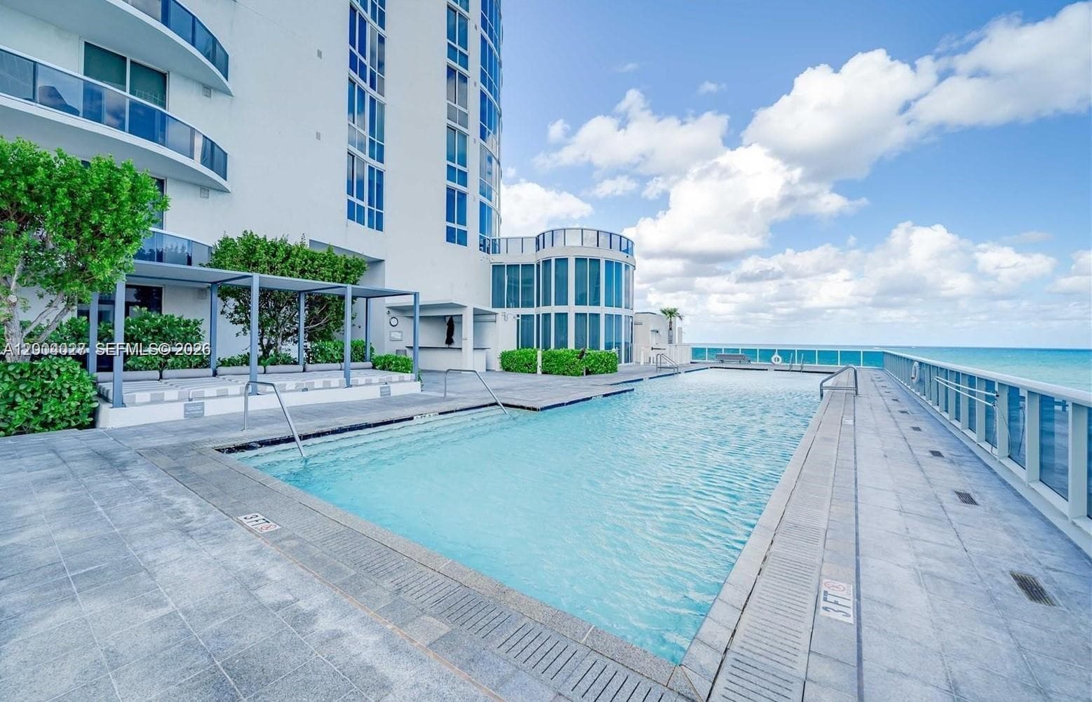 16001 Collins Ave 406 photo 11