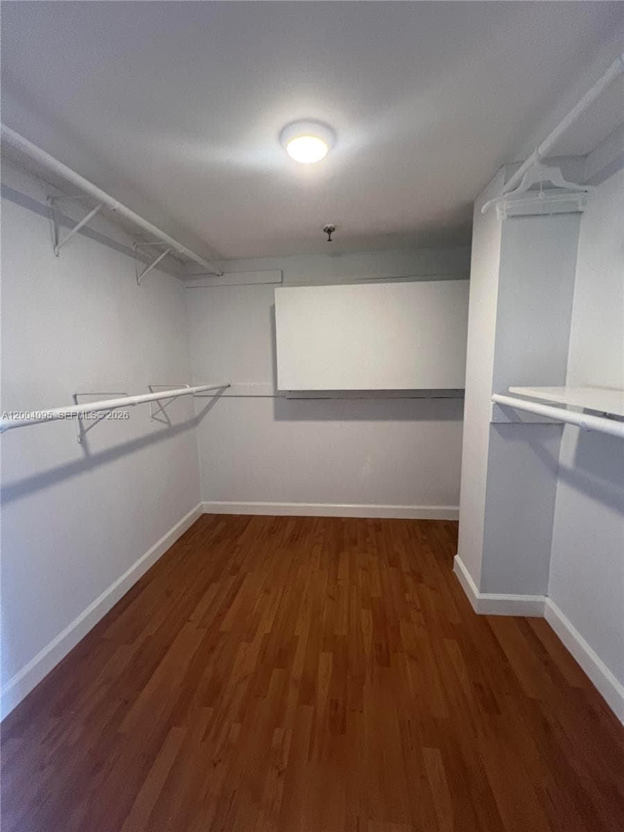 17500 N Bay Rd S907 photo 17