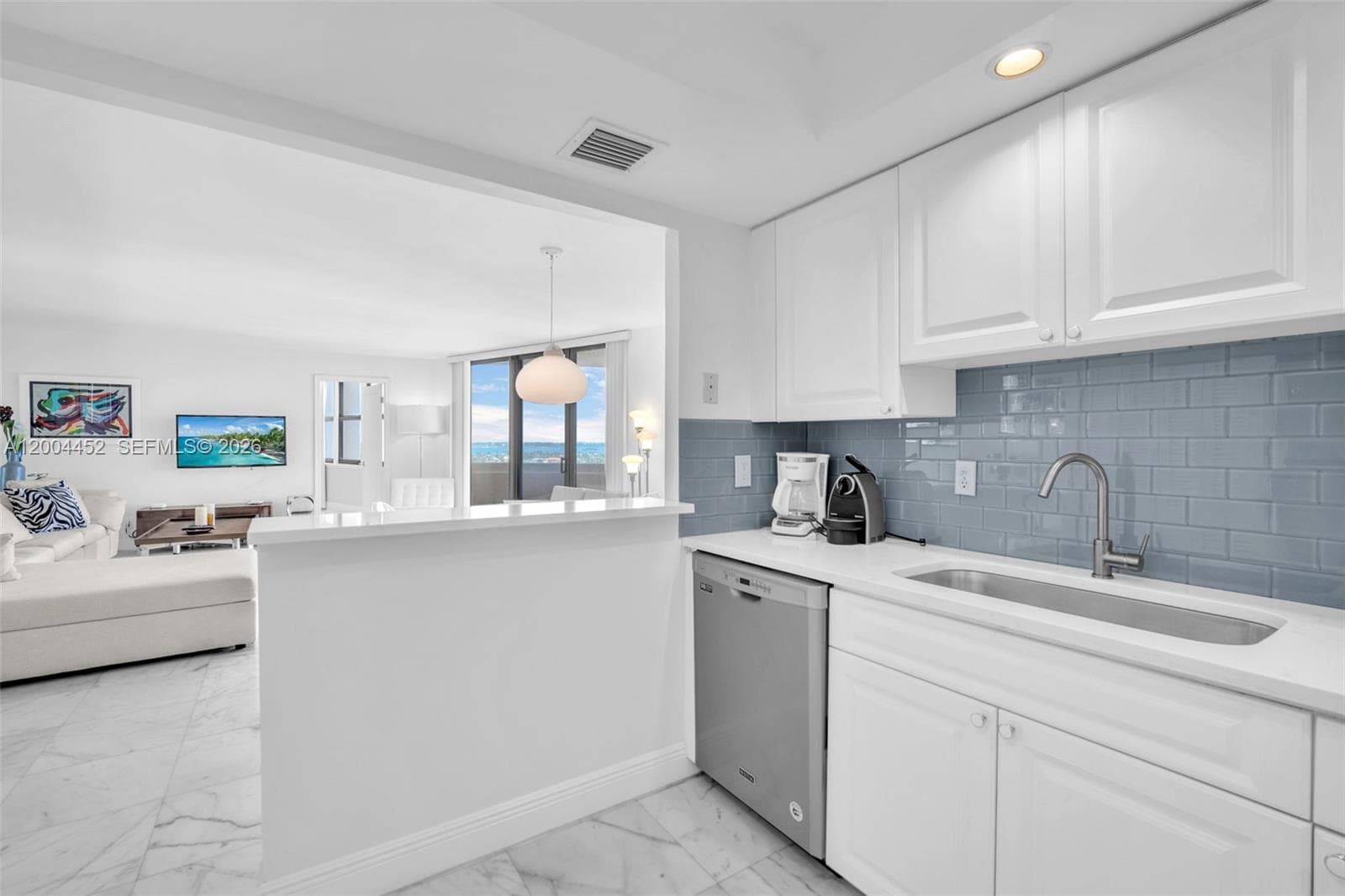 2800 Ocean Dr B-15C photo 10
