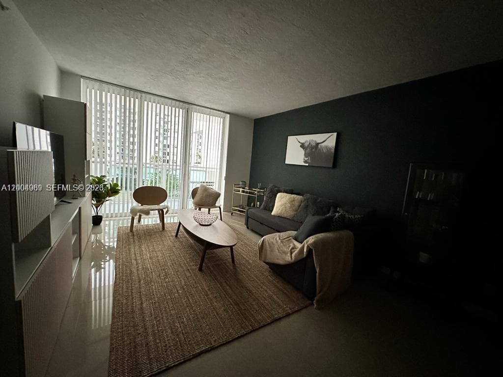 3000 S Ocean Dr 414 photo 6