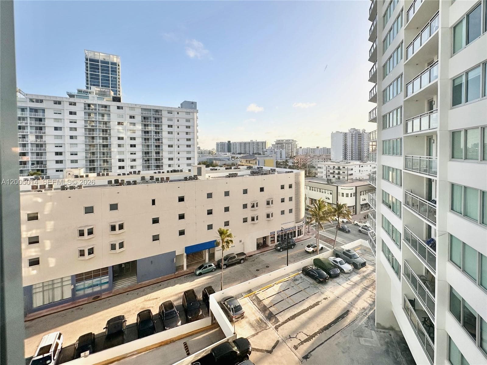7135 COLLINS AVE 811 photo 6