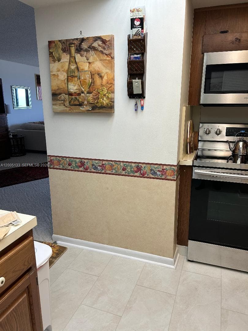1800 S Ocean Blvd 1503 photo 21