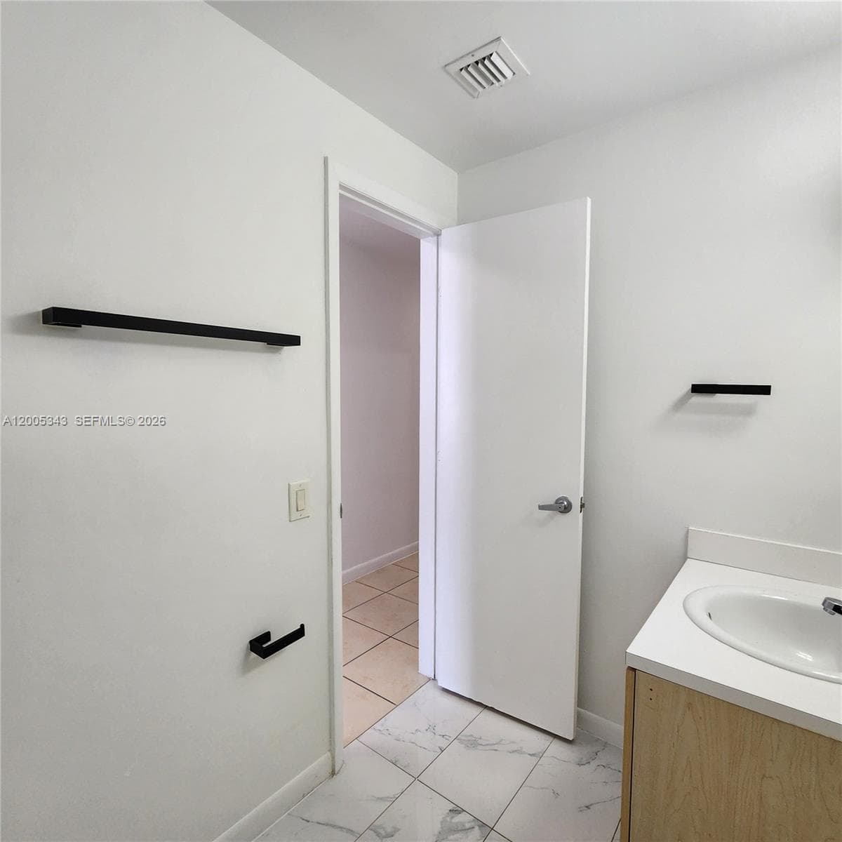 1185 Marseille Dr 209 photo 24