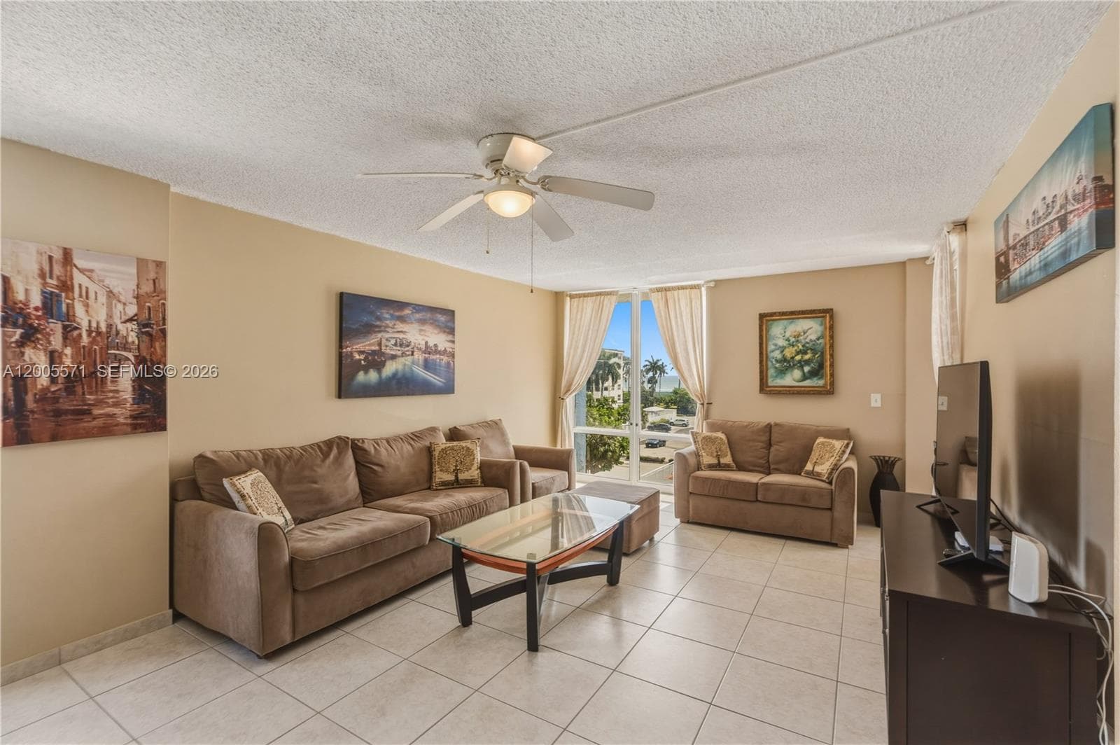 1600 S Ocean Dr 4G photo 1