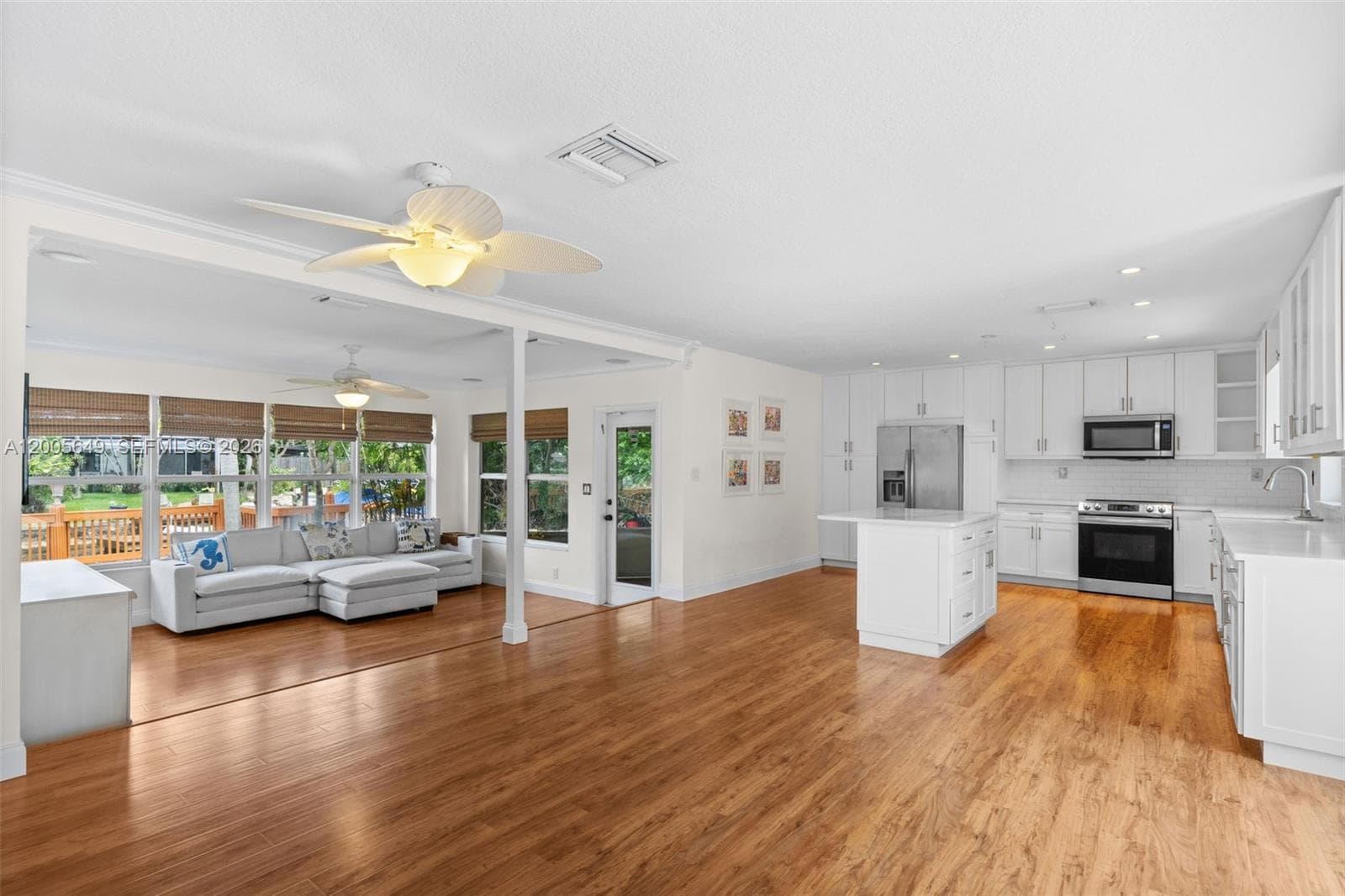 2649 Scott St photo 14