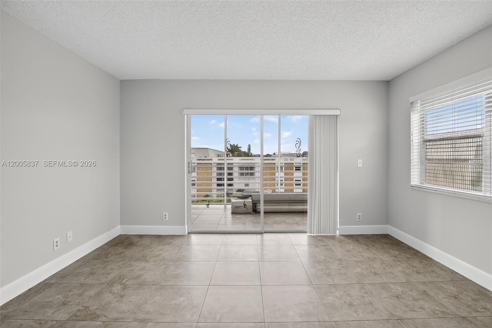 3050 NE 16th Ave 407 photo 19