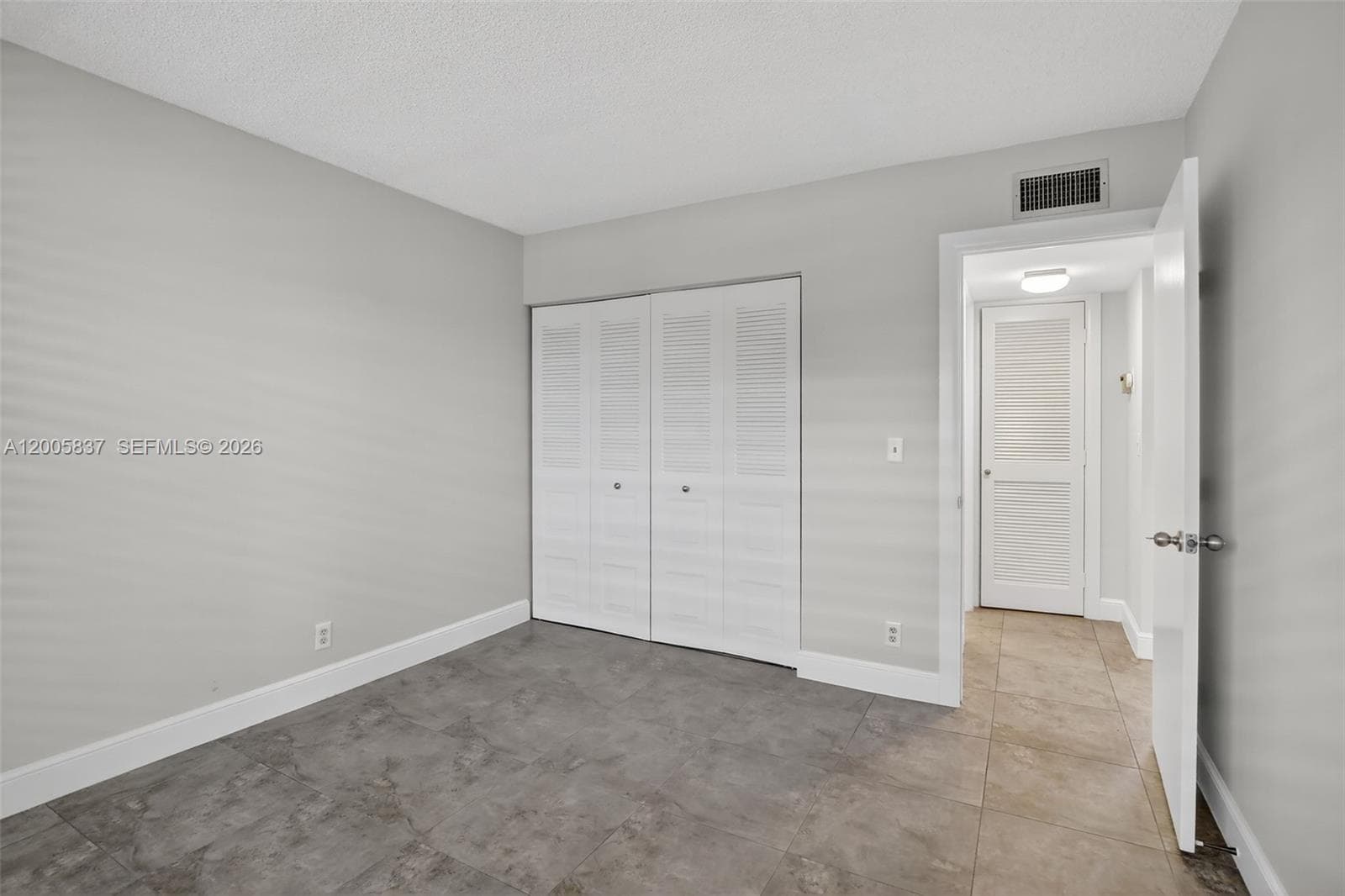 3050 NE 16th Ave 407 photo 21