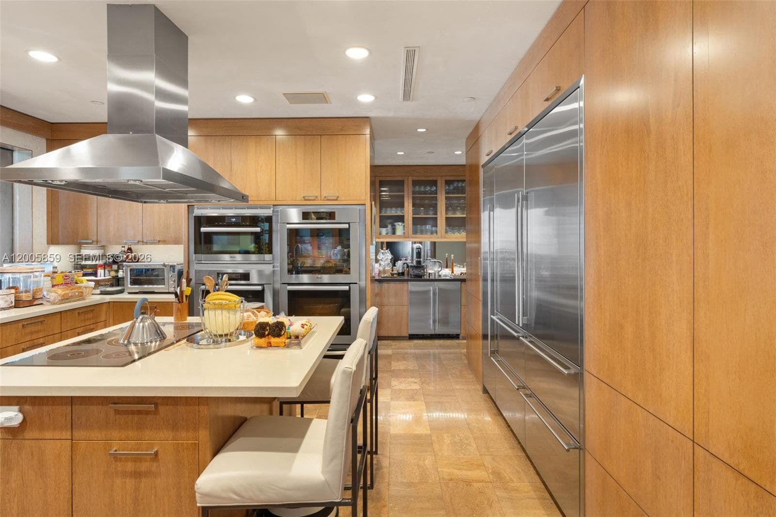 7282 Fisher Island Dr 7282 photo 16